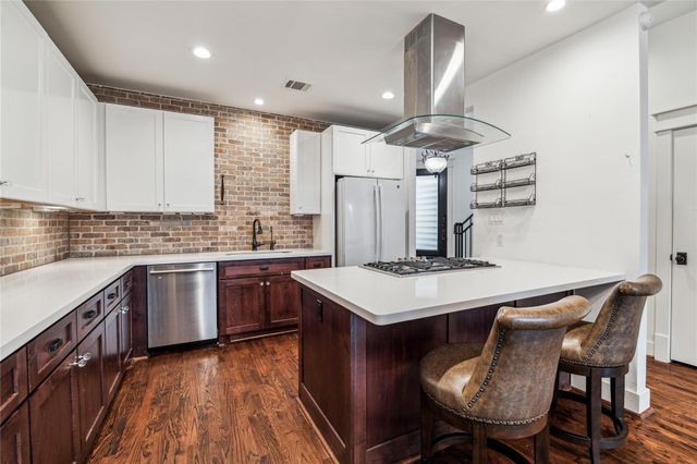 204 Knox Street, Houston, TX 77007