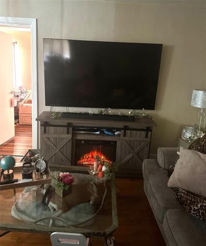 7435 46TH AVENUE N, St Petersburg, FL 33709