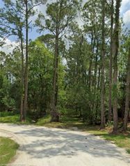 1410 IRIS AVENUE, Sebring, FL 33875