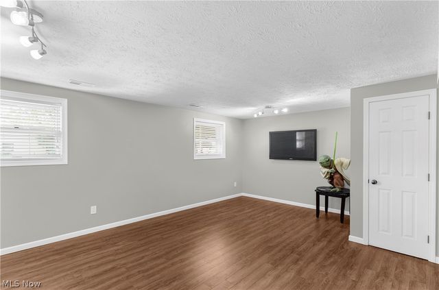 5892 Yorktown Lane, Austintown, OH 44515