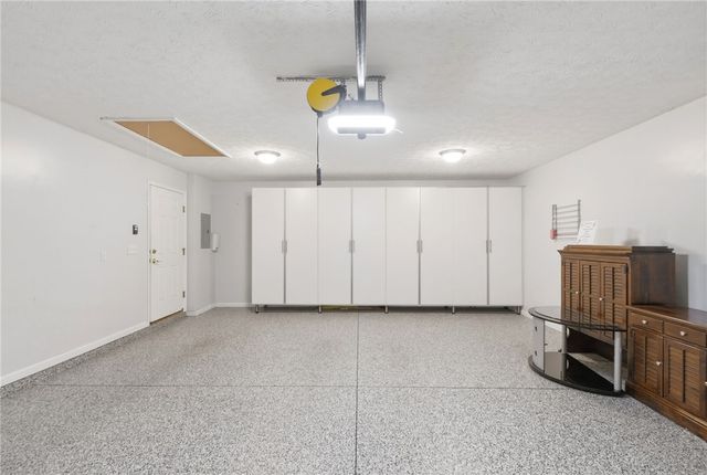 4087 Whitegate Drive, Beavercreek, OH 45430