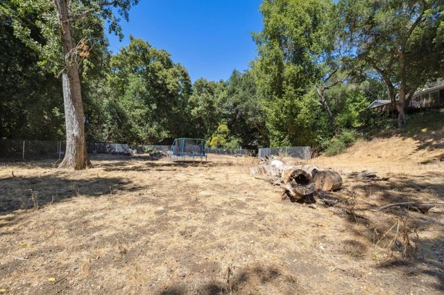 14835 Farwell Avenue, Saratoga, CA 95070