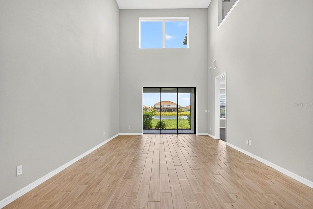 Image 19 of property listing at 16443 PAYNES MILL DRIVE, Bradenton, FL 34211