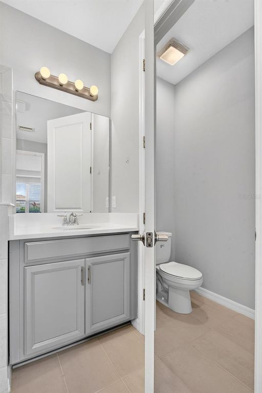 Image 25 of property listing at 16443 PAYNES MILL DRIVE, Bradenton, FL 34211