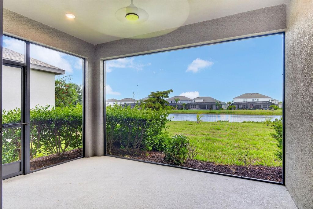 Image 27 of property listing at 16443 PAYNES MILL DRIVE, Bradenton, FL 34211