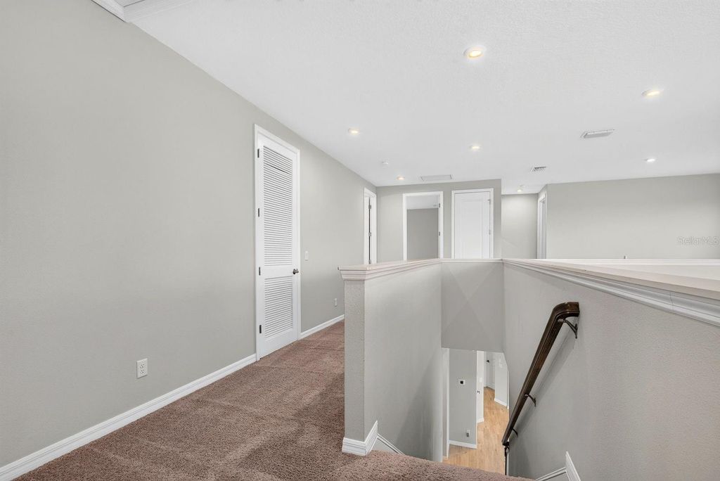 Image 32 of property listing at 16443 PAYNES MILL DRIVE, Bradenton, FL 34211