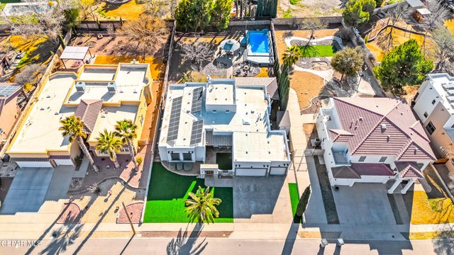 732 OSCAR PEREZ Avenue, El Paso, TX 79932