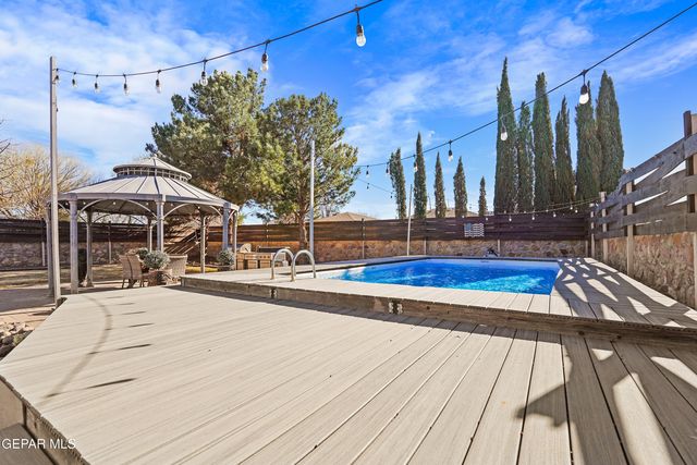 732 OSCAR PEREZ Avenue, El Paso, TX 79932