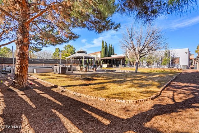 732 OSCAR PEREZ Avenue, El Paso, TX 79932