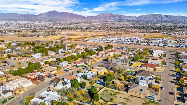 732 OSCAR PEREZ Avenue, El Paso, TX 79932