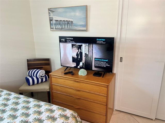6154 MIDNIGHT PASS ROAD B16, Sarasota, FL 34242
