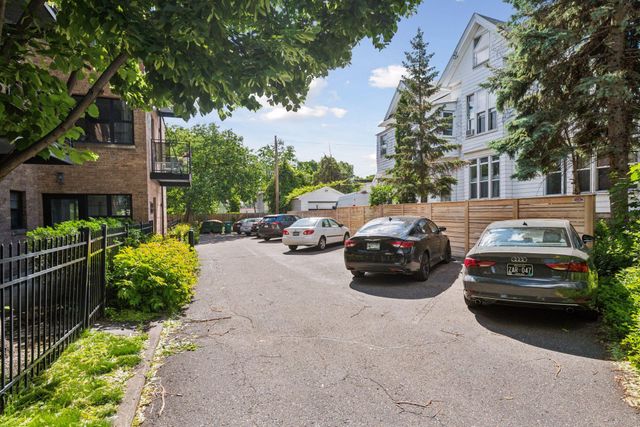 2201 3rd Avenue S 102, Minneapolis, MN 55404