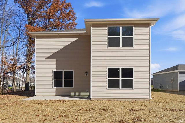 5008 Beechmont Lane, New Haven, IN 46774