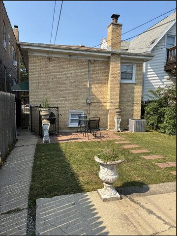 4317 W Hirsch Street, Chicago, IL 60651