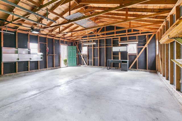 67349 Crooked Creek Road, White Pigeon, MI 49099