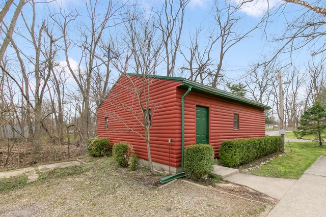 67349 Crooked Creek Road, White Pigeon, MI 49099