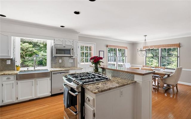 491 Timberlea Lake Drive SE, Marietta, GA 30067