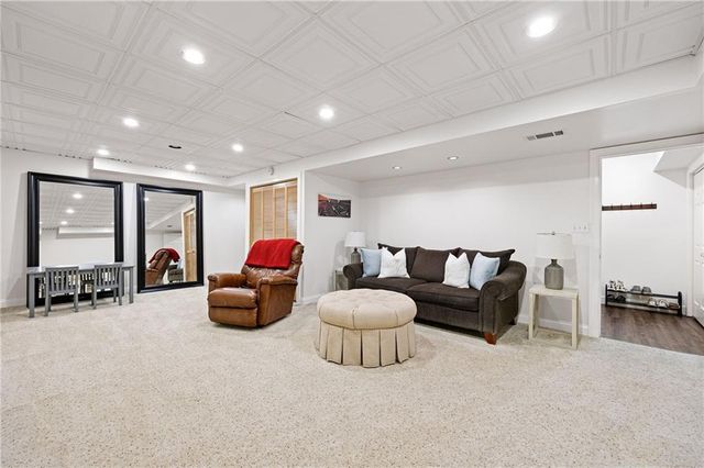 491 Timberlea Lake Drive SE, Marietta, GA 30067
