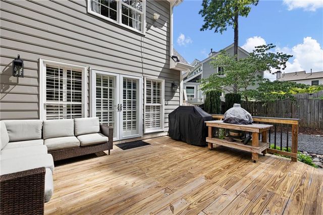 491 Timberlea Lake Drive SE, Marietta, GA 30067