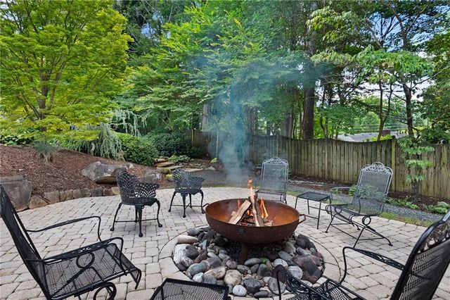 491 Timberlea Lake Drive SE, Marietta, GA 30067