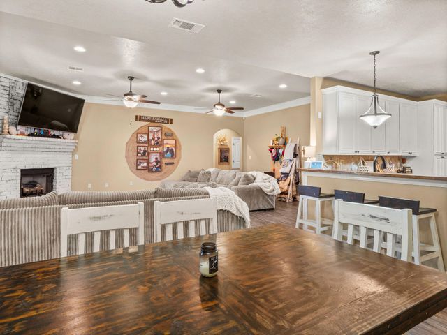 1938 Glendale Rd, Deridder, LA 70634