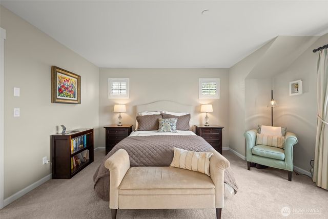 17727 NE 113th Way, Redmond, WA 98052