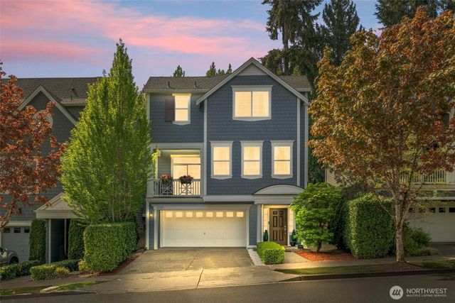 17727 NE 113th Way, Redmond, WA 98052