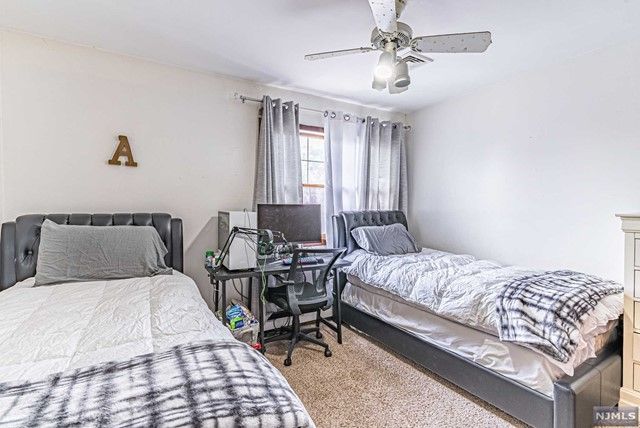 33 Haverhill Avenue, Woodland Park, NJ 07424