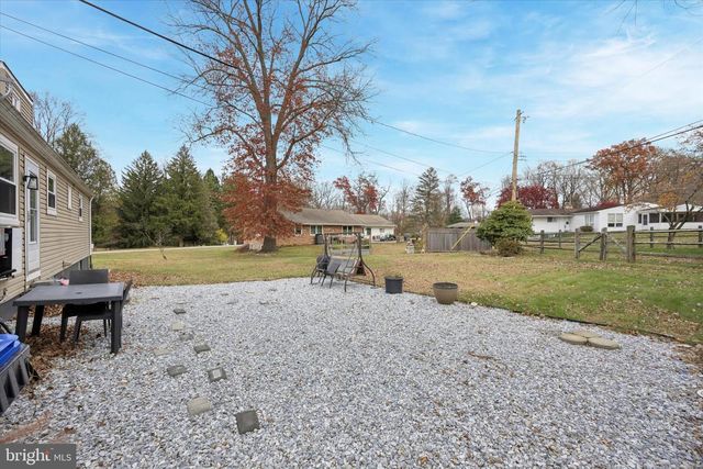 315 OAK LN W, Exton, PA 19341