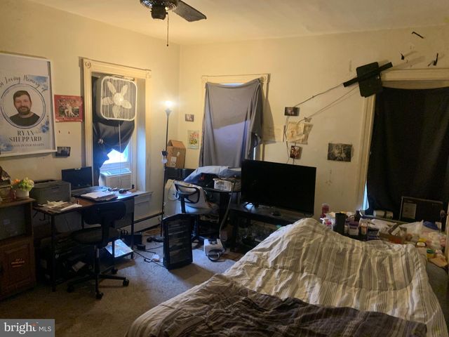 238 MAIN ST, East Greenville, PA 18041