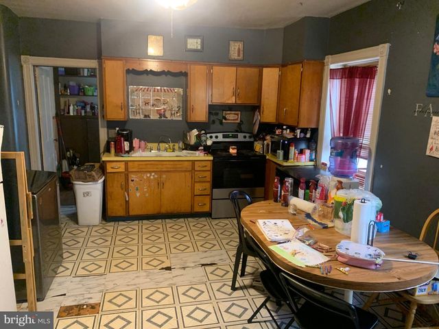 238 MAIN ST, East Greenville, PA 18041