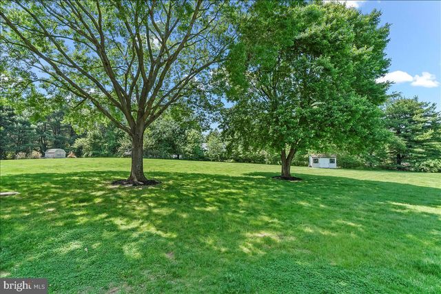 81 ROSEMARY LN, Glenmoore, PA 19343