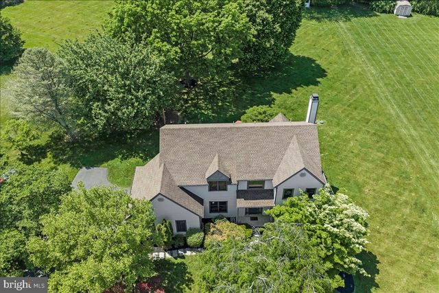 81 ROSEMARY LN, Glenmoore, PA 19343