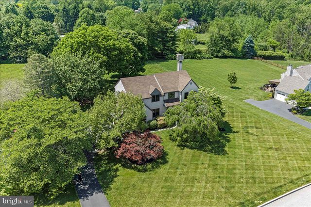 81 ROSEMARY LN, Glenmoore, PA 19343