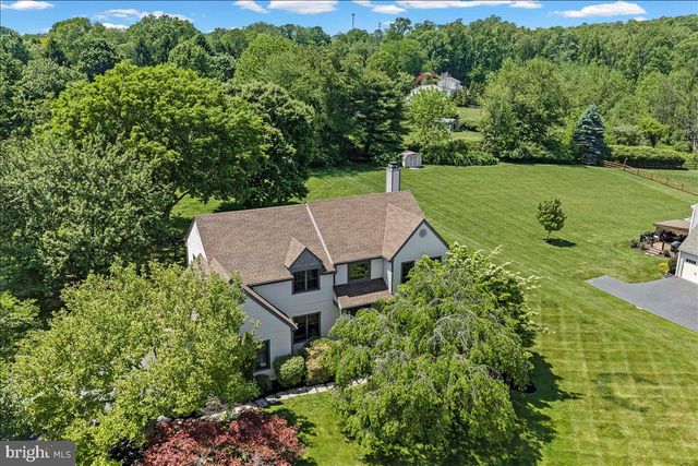 81 ROSEMARY LN, Glenmoore, PA 19343