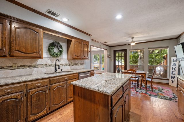 609 Christan Court, Rockwall, TX 75087