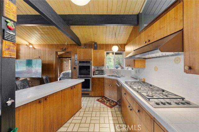 1159 Twin Lakes Drive, Wrightwood, CA 92397