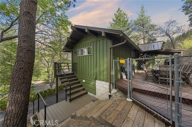 1159 Twin Lakes Drive, Wrightwood, CA 92397