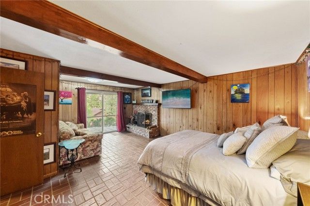 1159 Twin Lakes Drive, Wrightwood, CA 92397