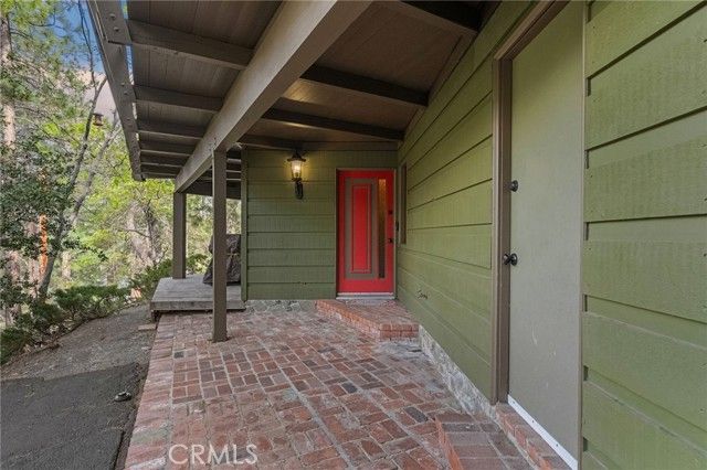 1159 Twin Lakes Drive, Wrightwood, CA 92397