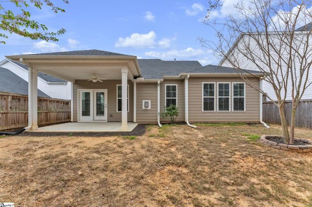 502 Forest Edge Court, Simpsonville, SC 29681
