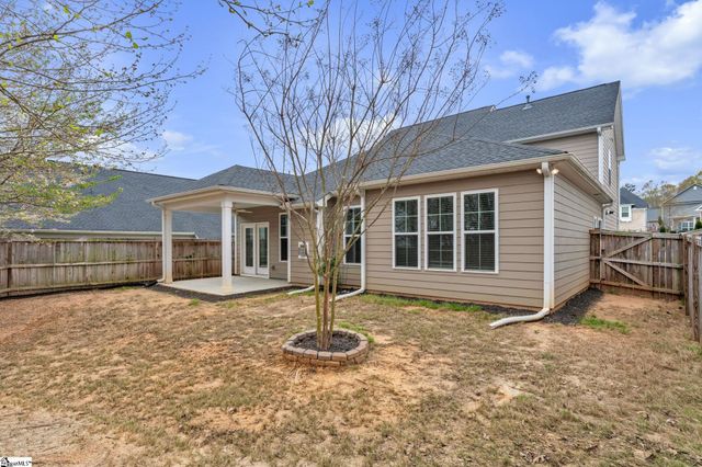 502 Forest Edge Court, Simpsonville, SC 29681