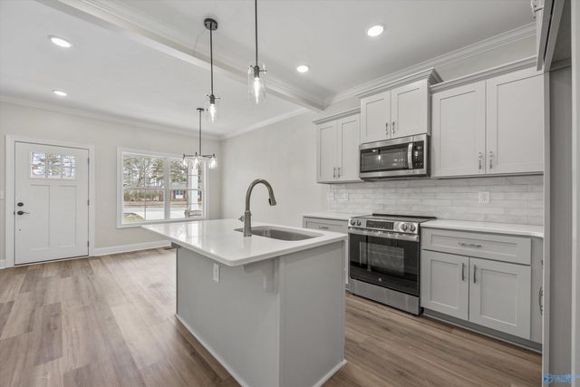 1617 Penn Road SW, Hartselle, AL 35640