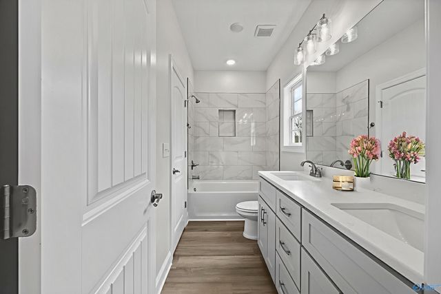 1617 Penn Road SW, Hartselle, AL 35640