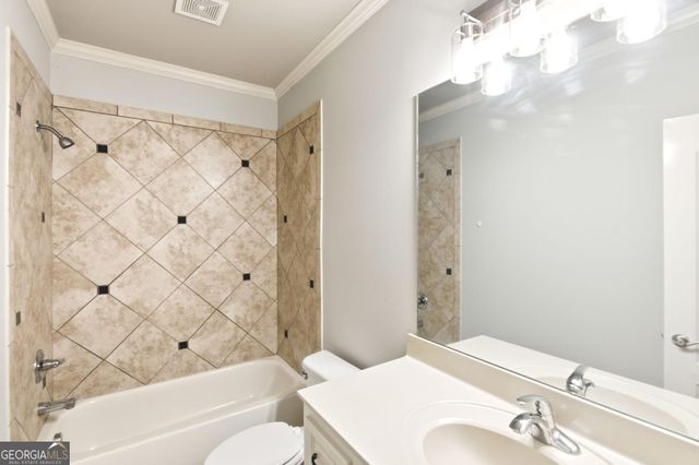 4728 Moon Hollow Court, Buford, GA 30519