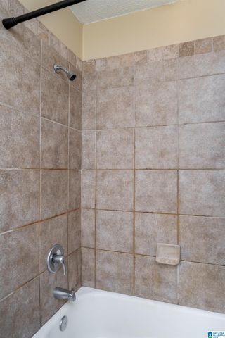 120 15th St E Apt 203, Tuscaloosa, AL 35401