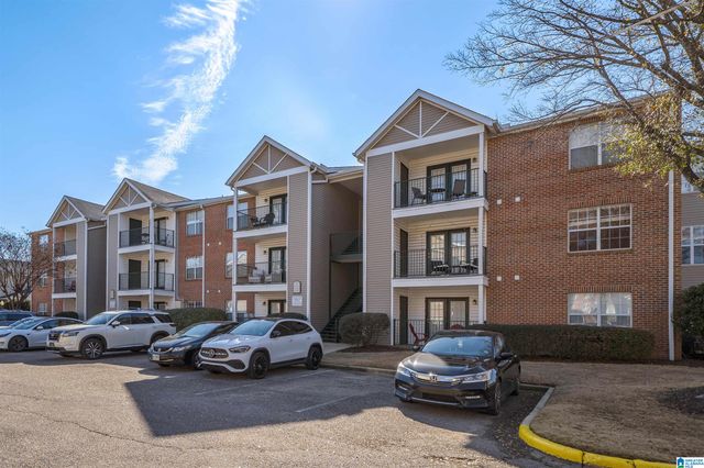 120 15th St E Apt 203, Tuscaloosa, AL 35401