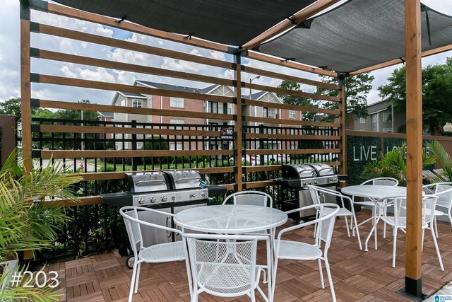 120 15th St E Apt 203, Tuscaloosa, AL 35401