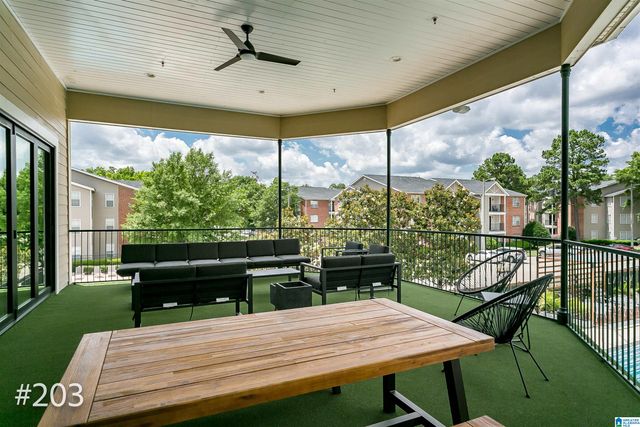 120 15th St E Apt 203, Tuscaloosa, AL 35401