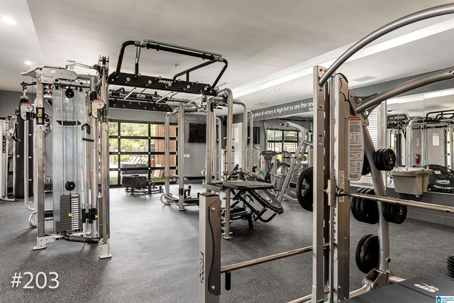 120 15th St E Apt 203, Tuscaloosa, AL 35401